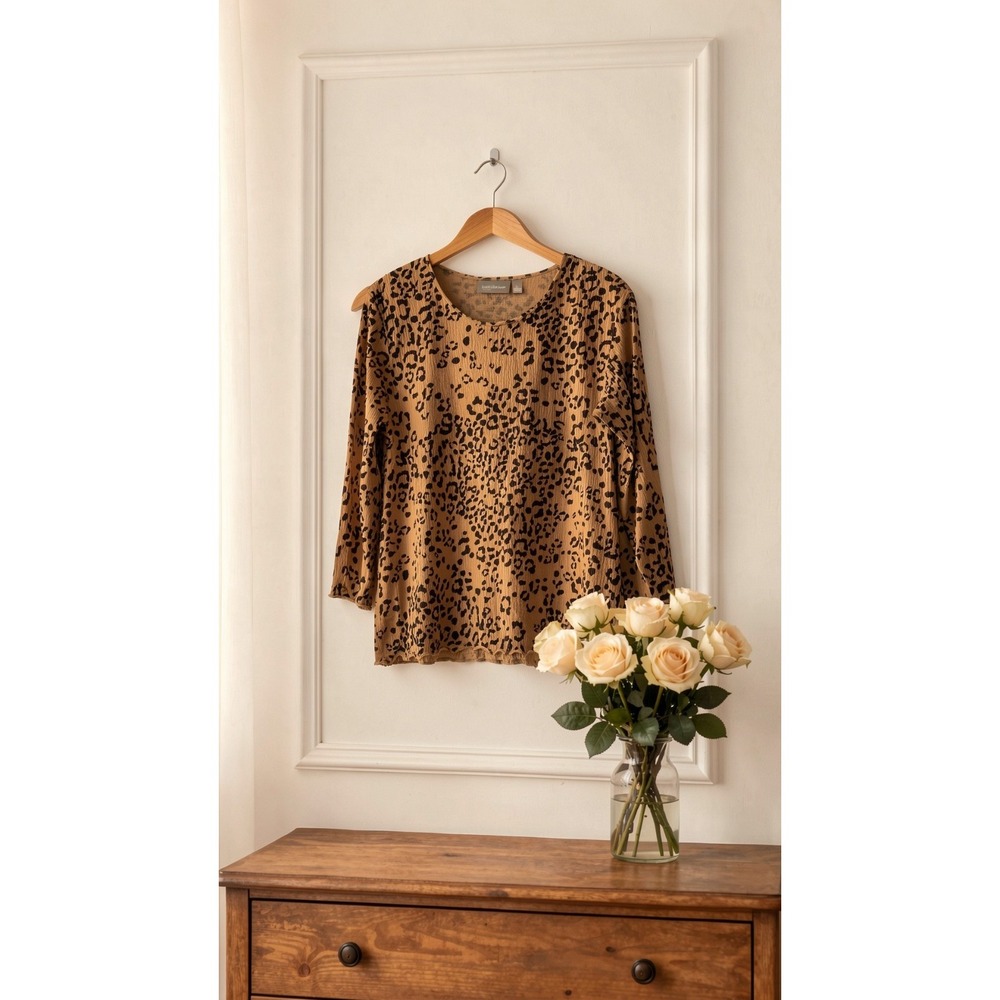 Croft and Barrow Animal Print Blouse LG